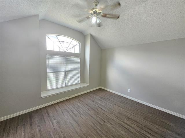 Building Photo - 4735 Hollow Tree Dr