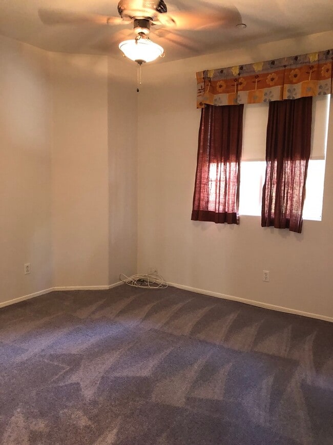 Building Photo - 28553 Sorano Cove