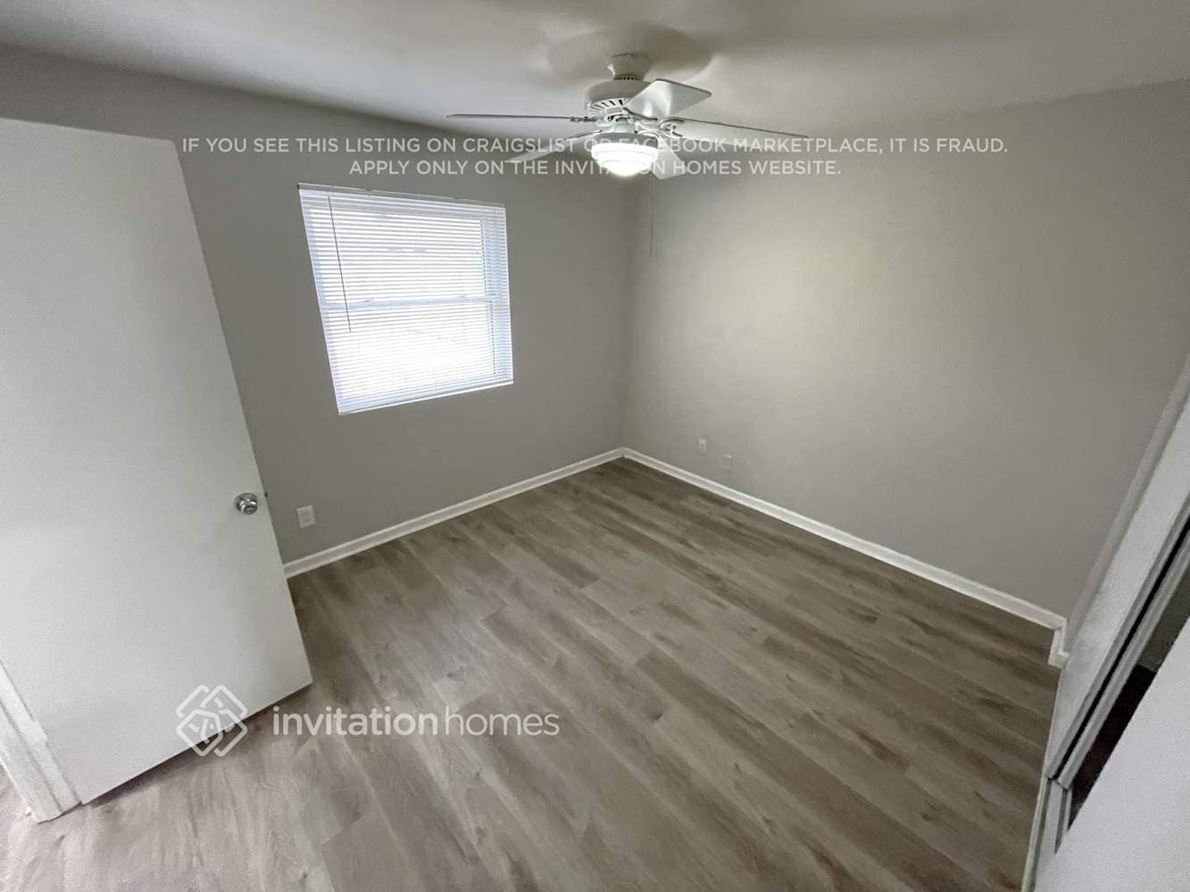 Building Photo - 4048 W Townley Ave