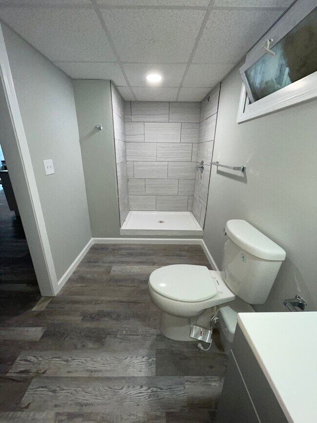 Building Photo - 67 Prospect St