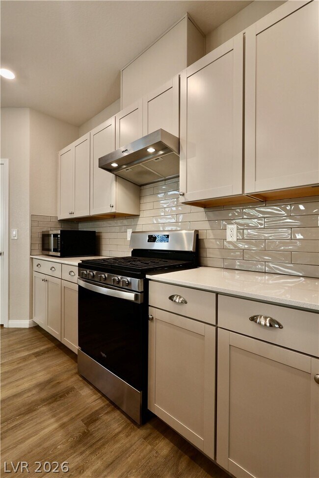 Building Photo - 8494 Torozo Ave