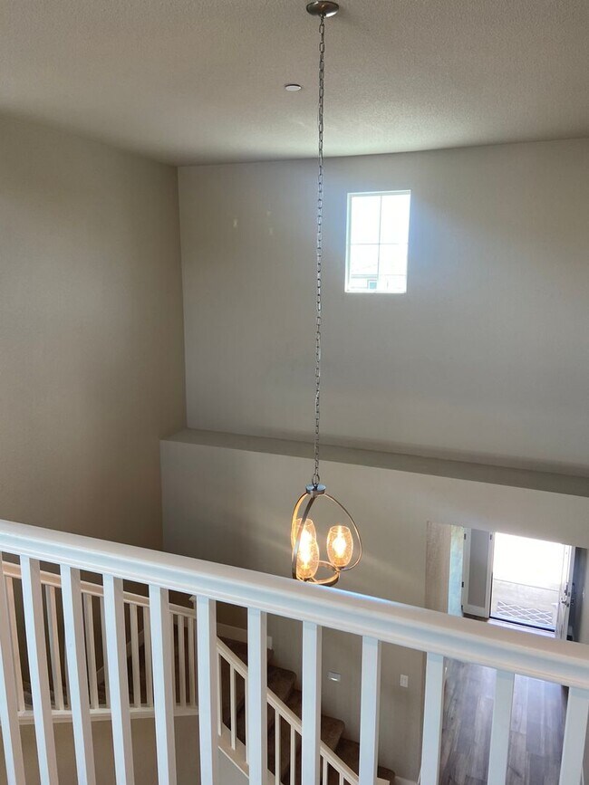 Building Photo - El Dorado Hills  - Saratoga Estates, Gated Community. 4 Bdrm, 3 Bath