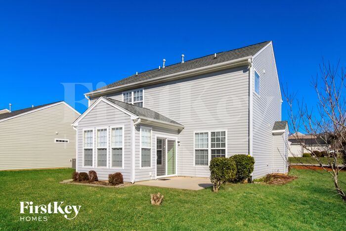 Building Photo - 1901 Harvick Ct