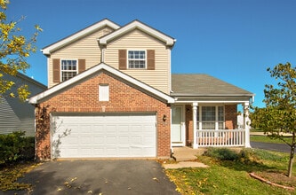 Building Photo - 681 Springwood Dr