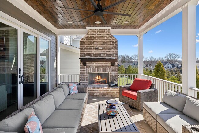 Building Photo - 8681 Belladonna Dr