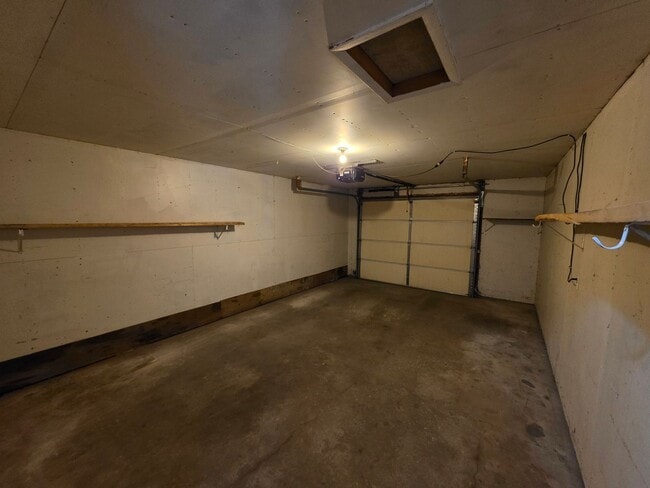 Building Photo - 416 Park Ln