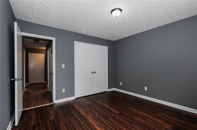 Building Photo - 2133 Hickory Bend SE