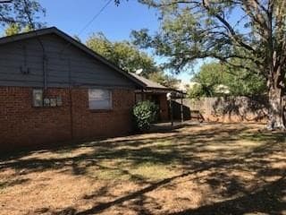 Building Photo - 317 N La Salle Dr