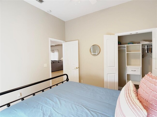 Building Photo - 104 Vista Loop