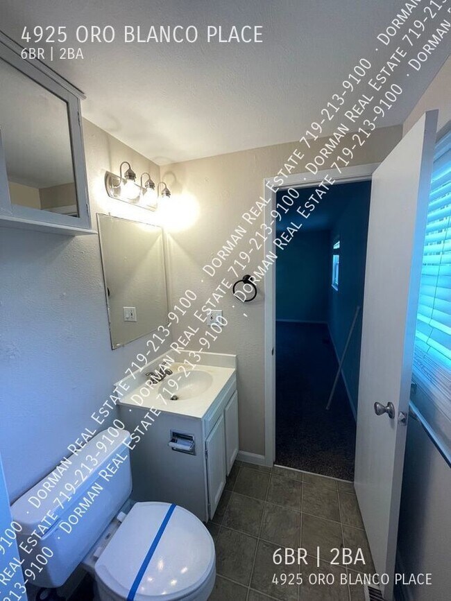 Building Photo - 4925 Oro Blanco Pl