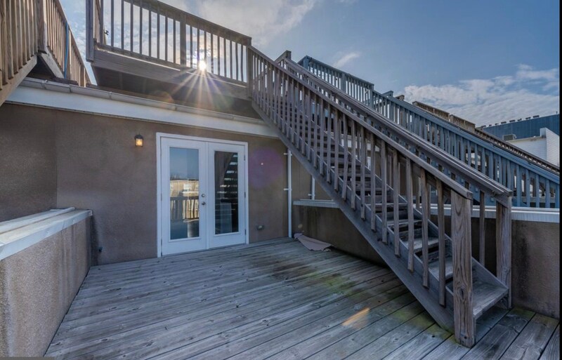 Building Photo - 1012 McDonogh St