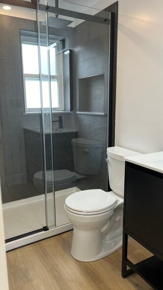 Building Photo - 58 Caldwell St