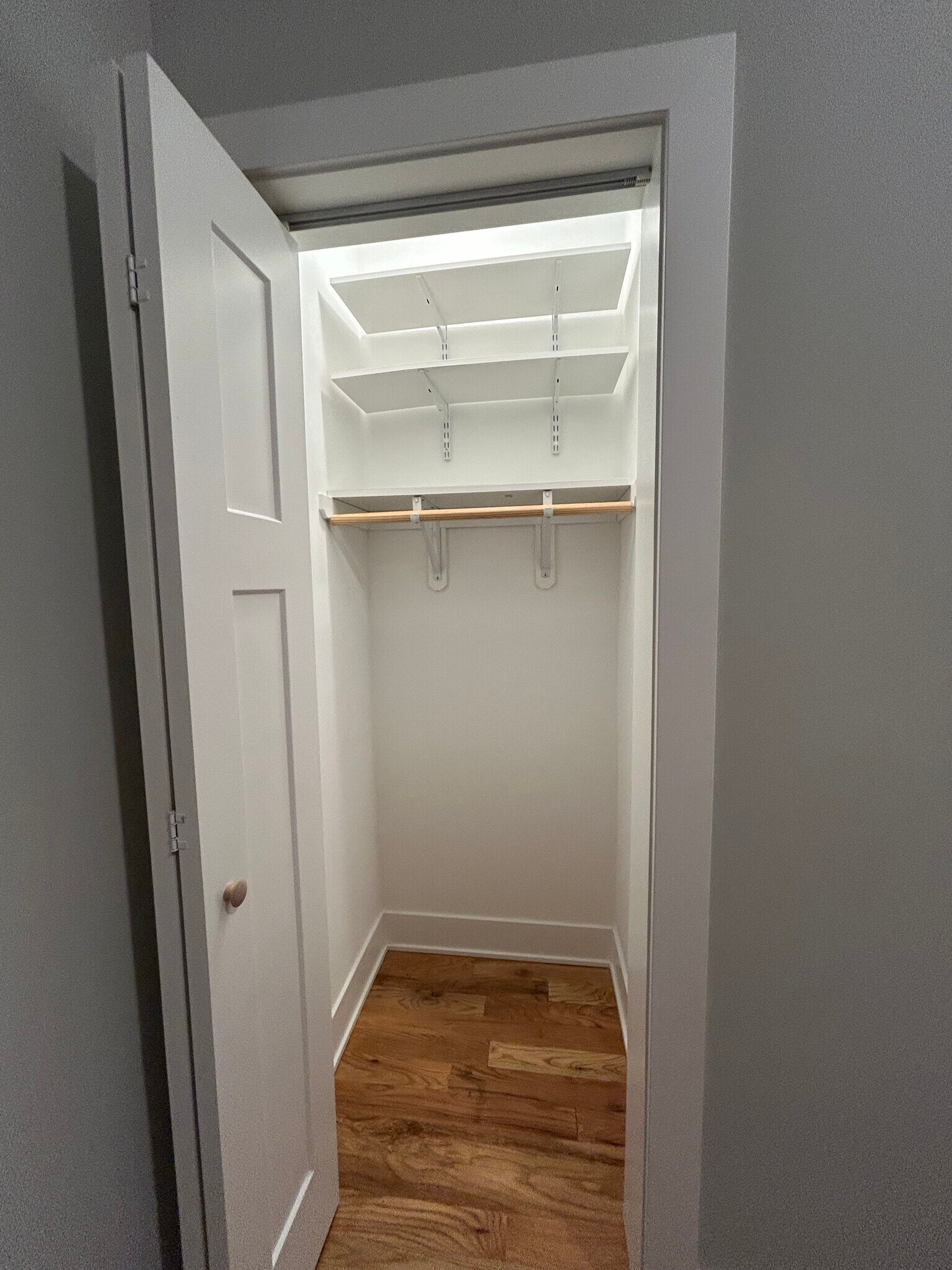 Building Photo - 338 Tudor Ct