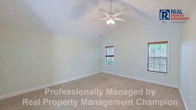 Building Photo - 3BD/2BA home w/vaulted ceilings, fireplace, 2-car garage, deck and fenced backyard
