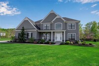 Building Photo - 5330 Holly Glen Ct