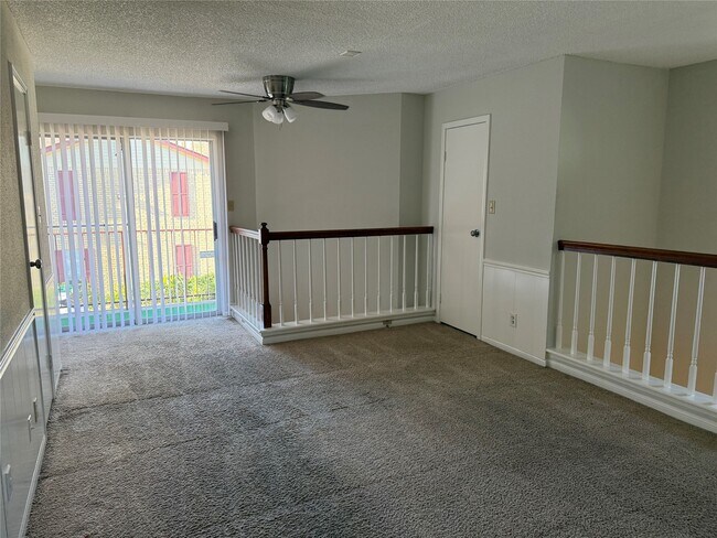 Building Photo - 2120 El Paseo St