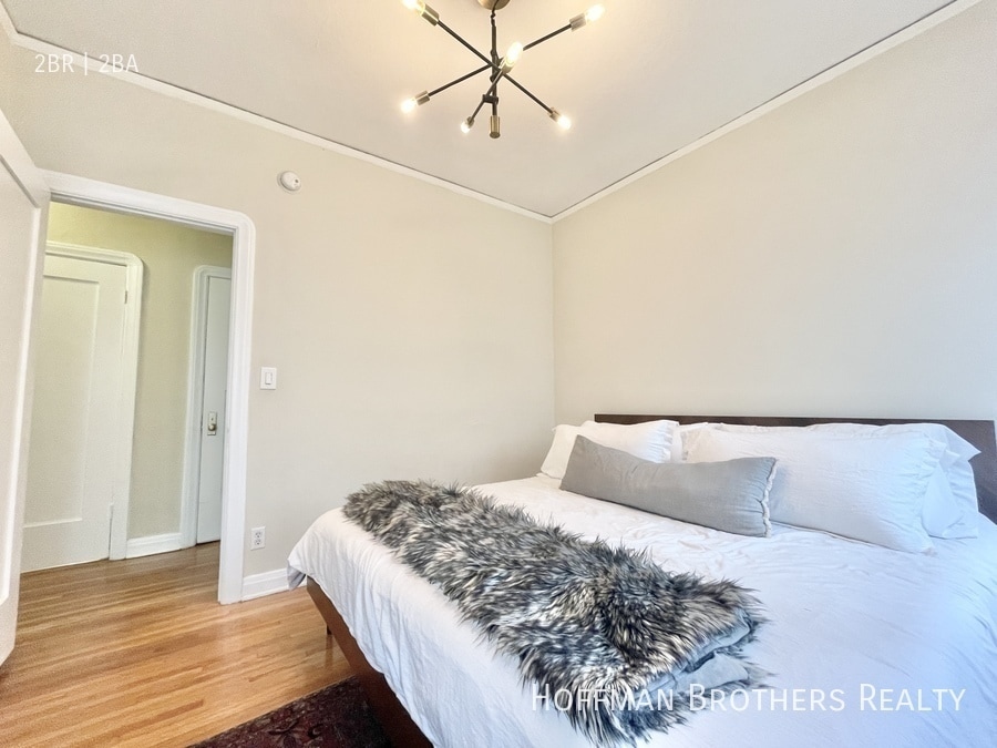 Building Photo - 606 N Spaulding Ave