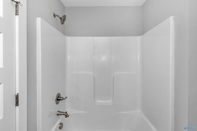 Building Photo - 113 Marlbrook Dr