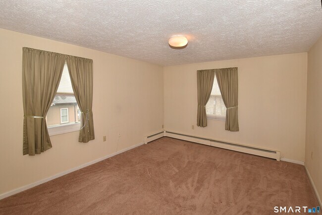 Building Photo - 93 Talcott Ave