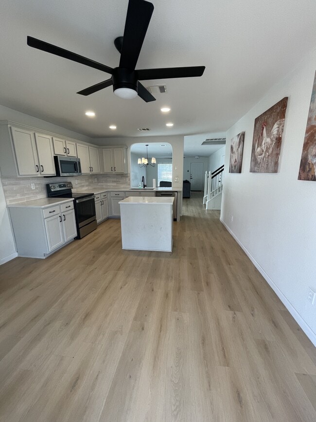 Building Photo - 6715 Gunlock Creek