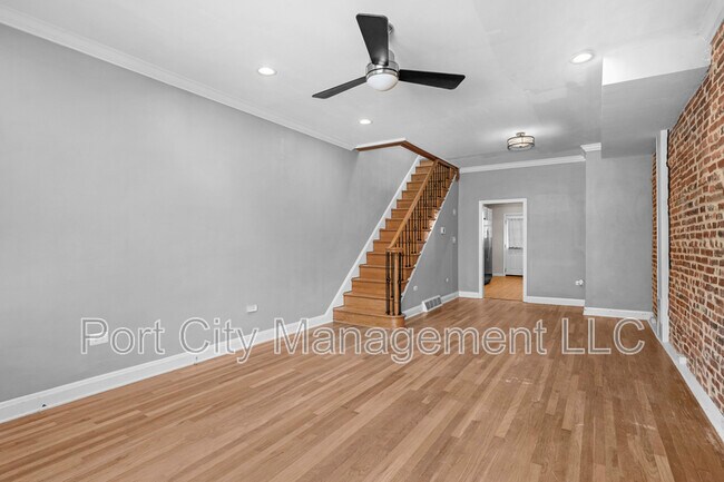 Building Photo - 3802 Hudson St
