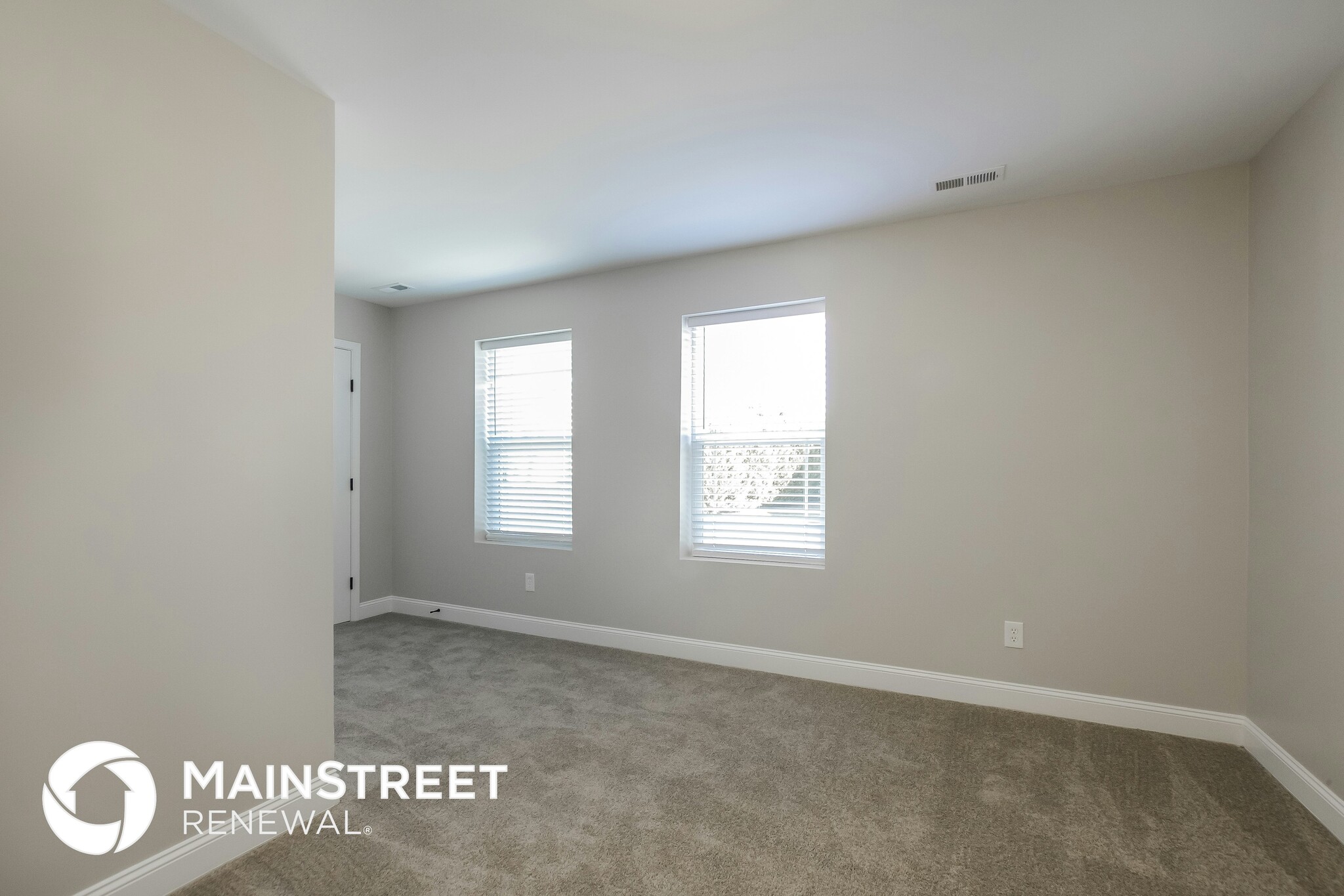 Building Photo - 5825 Parkstone Drive