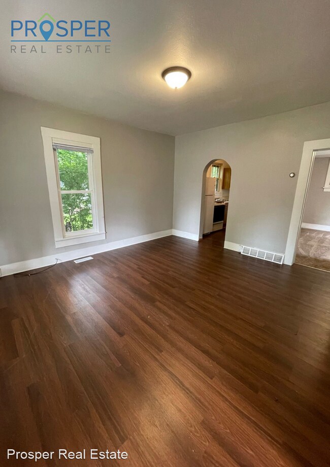 3 br, 1 bath House 716 Niagara Street 716 Niagara St Eau Claire WI