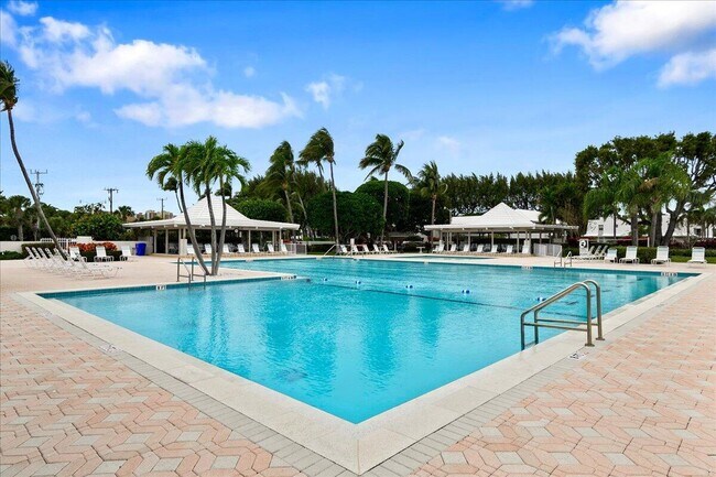 Building Photo - 1250 Sugar Sands Blvd