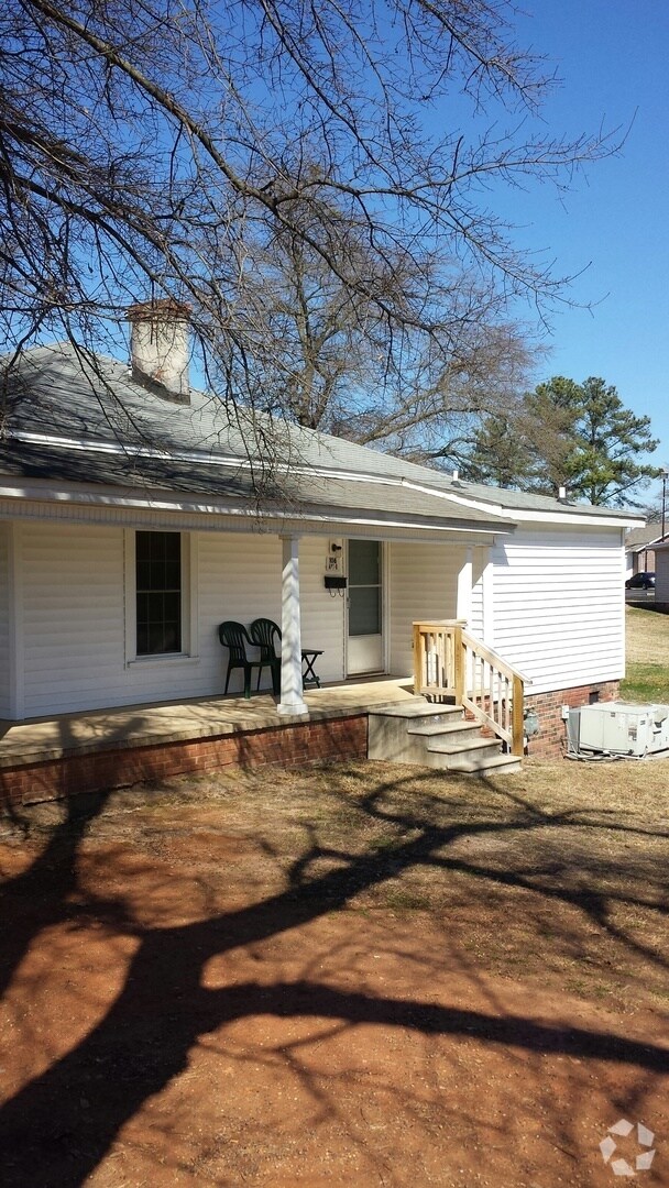 Building Photo - 1BR/1BA UNIT - AVAILABLE NOW