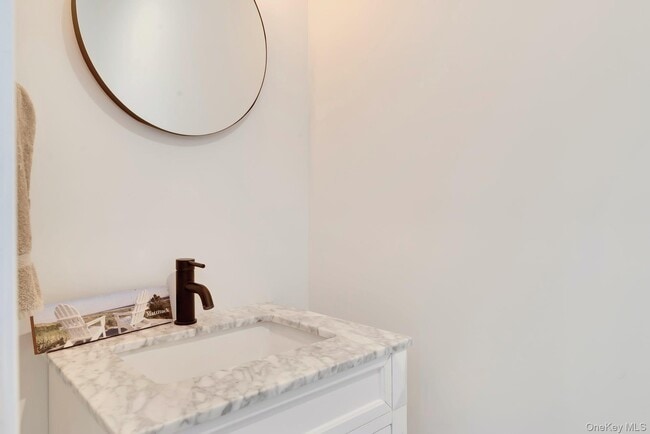 Building Photo - 550 Krause Rd