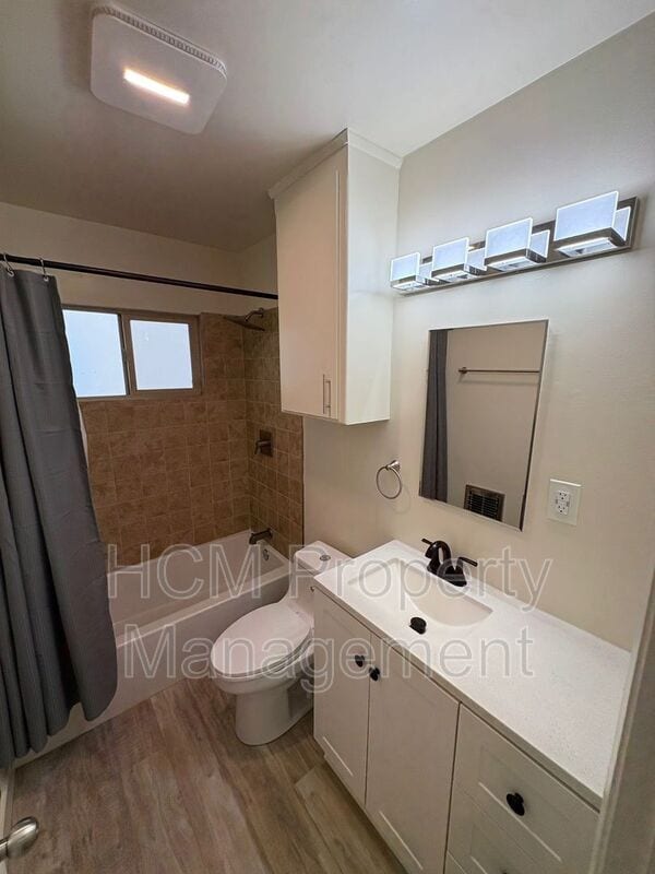 Building Photo - 4714 Slauson Ave