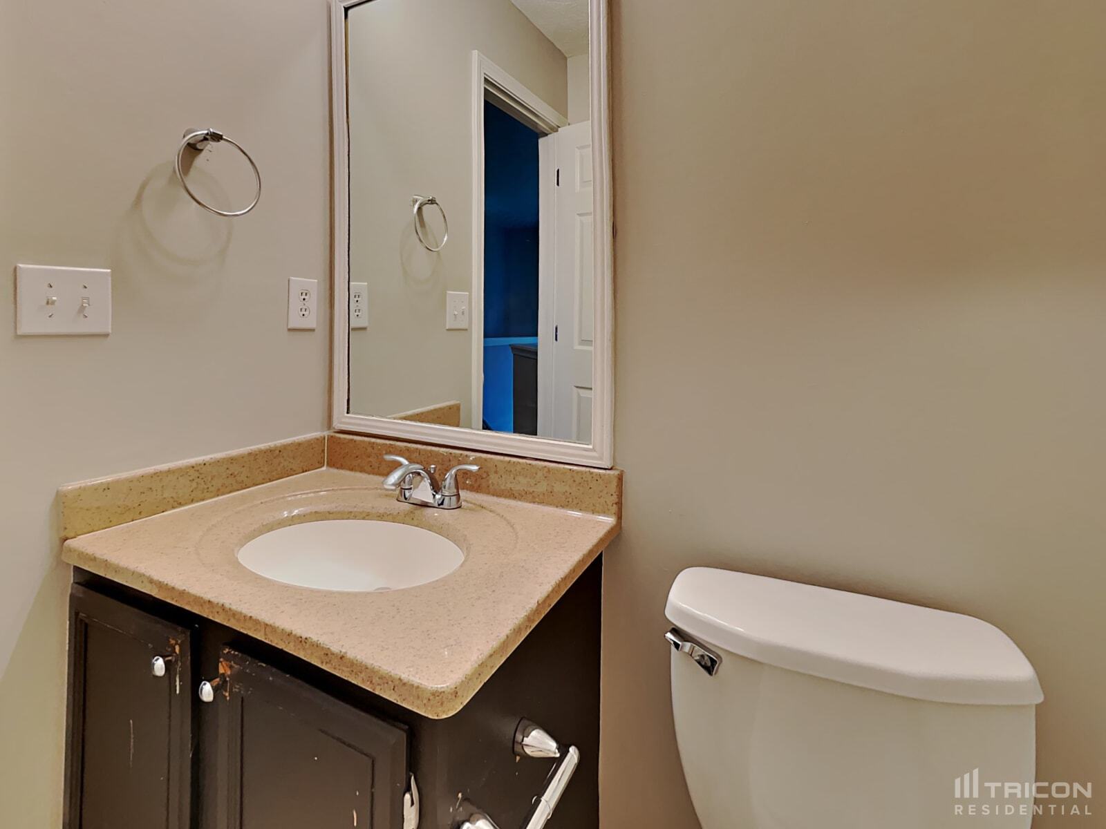 Building Photo - 1505 Dickens Pl NW