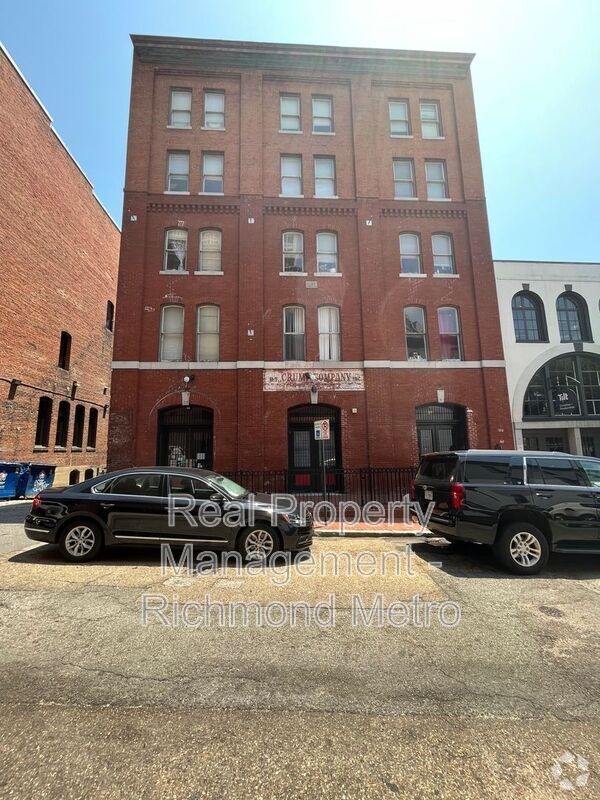 Building Photo - 21 S 13th St