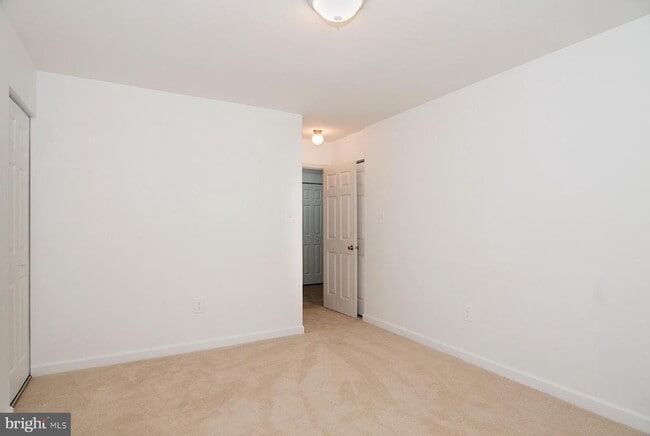 Building Photo - 11400 Dorchester Ln