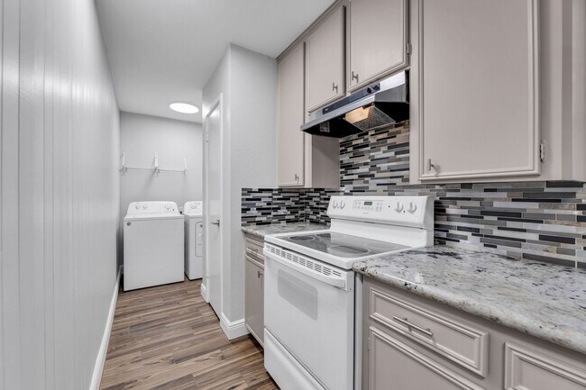 Building Photo - 1829 Bering Dr