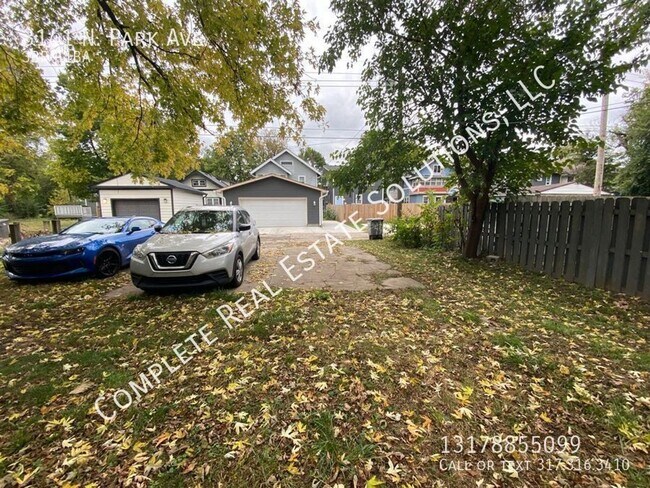 Building Photo - 3141 N Park Ave