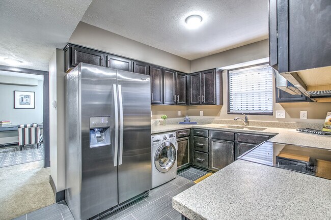 Building Photo - 3115 Marcy St