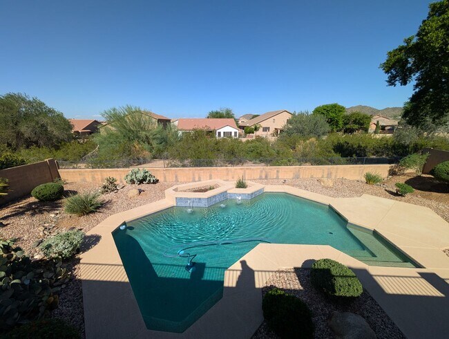 Building Photo - 4 Bedroom 2.5 Bath With Private Pool