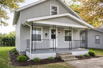 Building Photo - 2 Bedroom Plain Township Home for Rent