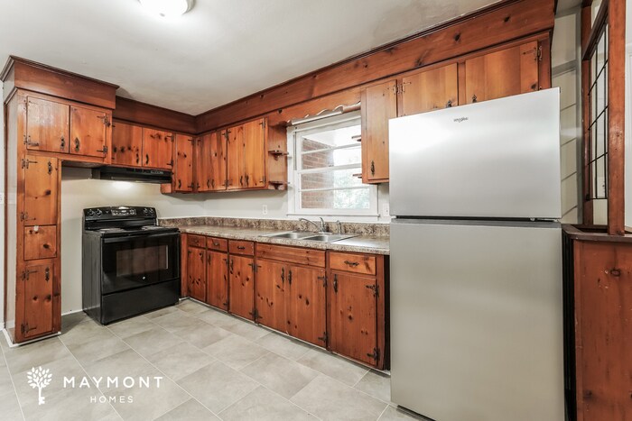 Building Photo - 2118 Cadden Rd