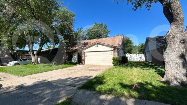Building Photo - 3113 Wayfarer Rd