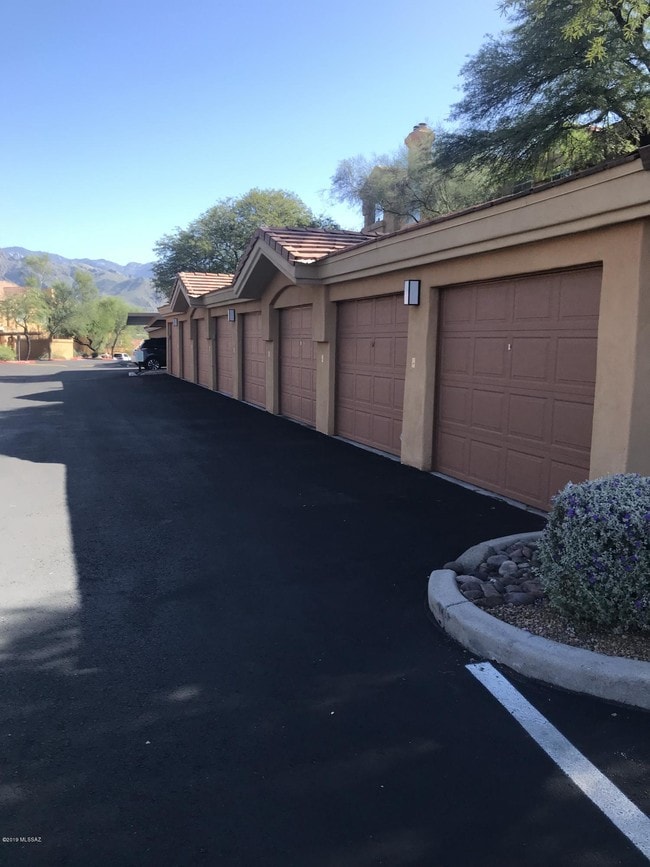 Building Photo - 7050 E Sunrise Dr