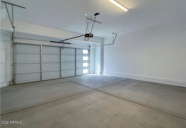 Building Photo - 6060 E Baseline Rd