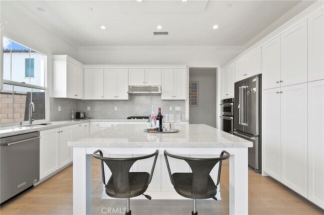 Building Photo - 108 Fisher