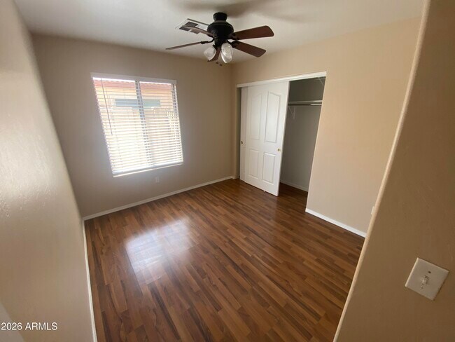 Building Photo - 2033 E Saratoga St