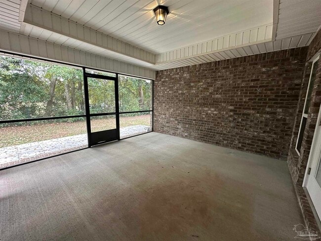 Building Photo - 7329 Farmers Rd