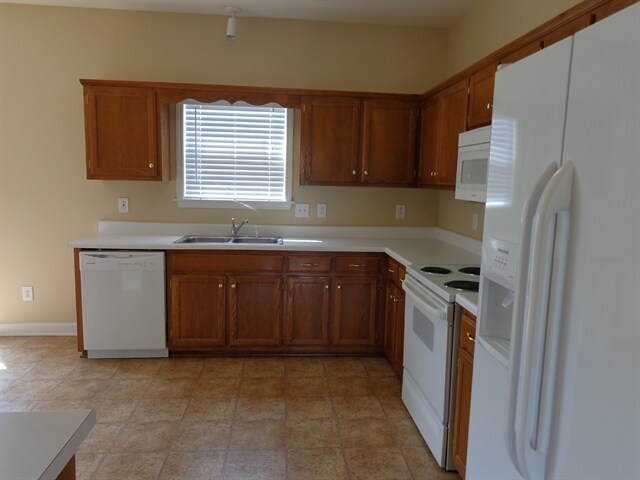 Building Photo - 1509 Beaufort Pl