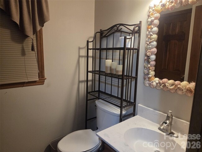 Building Photo - 1568 Triplett Rd