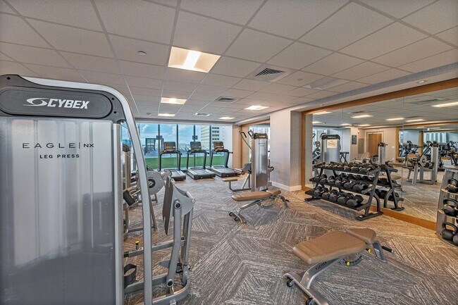 Building Photo - Azure Ala Moana #3106 - Urban living in Ho...