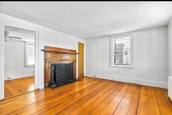 Building Photo - 212 North St